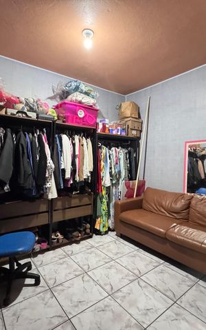 Casa à venda com 166m², 3 quartos e 2 vagas Casa à venda com 166m², 3 quartos e 2 vagasQuarto 1