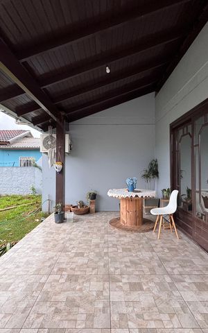 Casa à venda com 166m², 3 quartos e 2 vagas Casa à venda com 166m², 3 quartos e 2 vagasÁrea comum