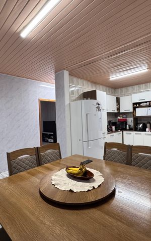 Casa à venda com 166m², 3 quartos e 2 vagas Casa à venda com 166m², 3 quartos e 2 vagasSala de Jantar