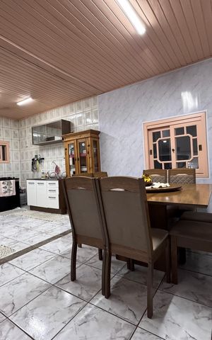 Casa à venda com 166m², 3 quartos e 2 vagas Casa à venda com 166m², 3 quartos e 2 vagasSala de Jantar