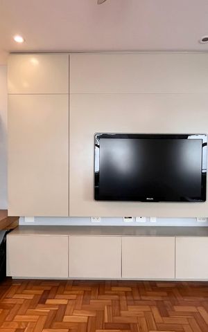 Apartamento à venda com 100m², 2 quartos e sem vaga Apartamento à venda com 100m², 2 quartos e sem vagaSala de TV