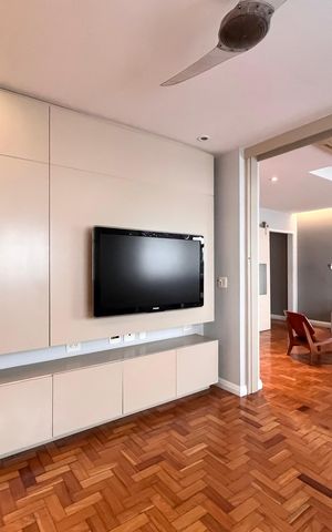 Apartamento à venda com 100m², 2 quartos e sem vaga Apartamento à venda com 100m², 2 quartos e sem vagaSala de TV