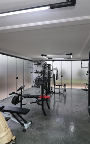 Apartamento à venda com 110m², 3 quartos e 2 vagasÁrea comum - Academia