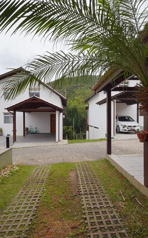 Casa de condomínio para alugar com 140m², 3 quartos e 2 vagasVista da Sala 