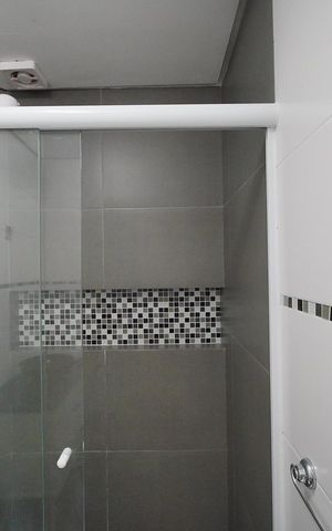 Casa de condomínio para alugar com 140m², 3 quartos e 2 vagasBanheiro