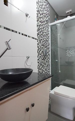 Casa de condomínio para alugar com 140m², 3 quartos e 2 vagasBanheiro 