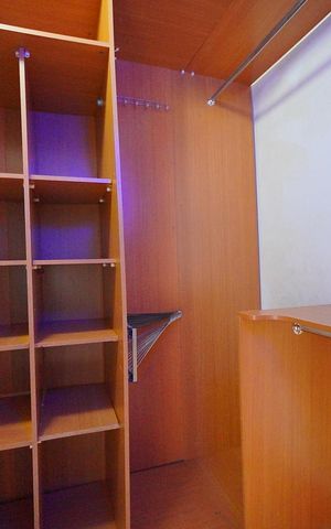 Casa de condomínio para alugar com 140m², 3 quartos e 2 vagasCloset da Suíte 