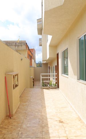 Casa de condomínio à venda com 80m², 2 quartos e 1 vagaÁrea comum