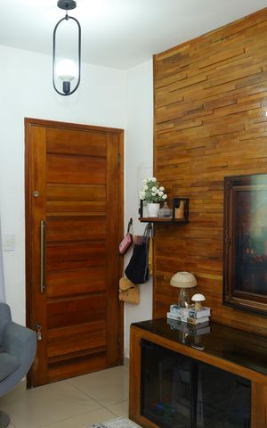 Casa de condomínio à venda com 80m², 2 quartos e 1 vagaSala