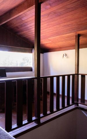 Casa à venda com 391m², 5 quartos e 3 vagas Casa à venda com 391m², 5 quartos e 3 vagasÁrea comum