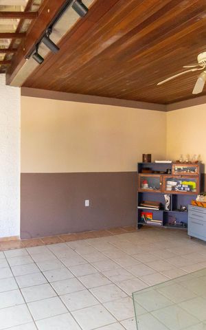 Casa de condomínio à venda com 420m², 4 quartos e 3 vagas Casa de condomínio à venda com 420m², 4 quartos e 3 vagasÁrea Gourmet