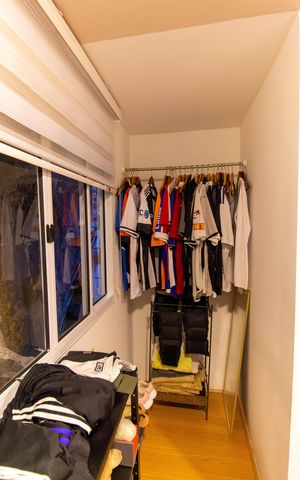 Casa de condomínio à venda com 420m², 4 quartos e 3 vagas Casa de condomínio à venda com 420m², 4 quartos e 3 vagasQuarto 1