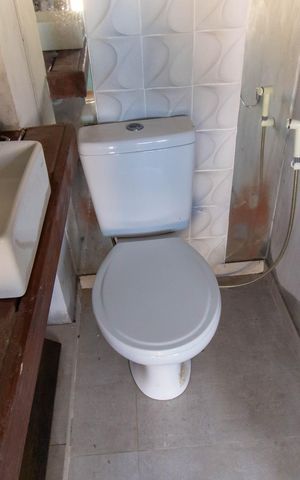 Casa de condomínio à venda com 420m², 4 quartos e 3 vagas Casa de condomínio à venda com 420m², 4 quartos e 3 vagasBanheiro Área Gourmet