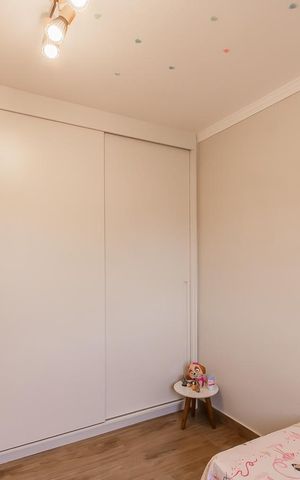 Casa à venda com 250m², 4 quartos e 5 vagas Casa à venda com 250m², 4 quartos e 5 vagasQuarto 2