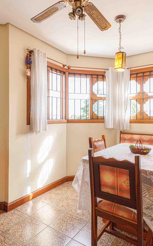 Casa para alugar com 345m², 3 quartos e 4 vagasSala 5