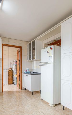 Casa para alugar com 345m², 3 quartos e 4 vagasCozinha