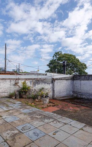 Casa para alugar com 345m², 3 quartos e 4 vagasQuintal 