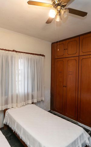 Casa para alugar com 400m², 5 quartos e 6 vagas Casa para alugar com 400m², 5 quartos e 6 vagasQuarto 2