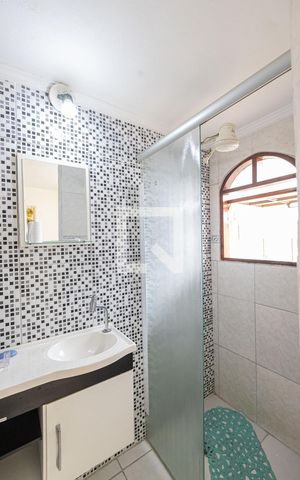 Casa à venda com 50m², 2 quartos e sem vaga