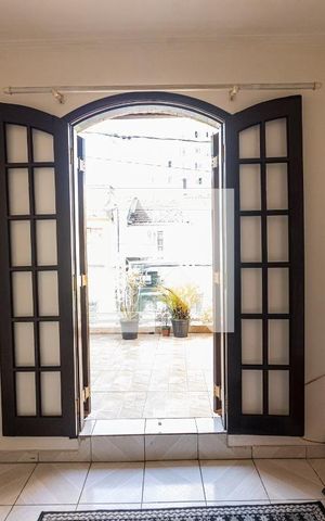 Casa à venda com 50m², 2 quartos e sem vaga
