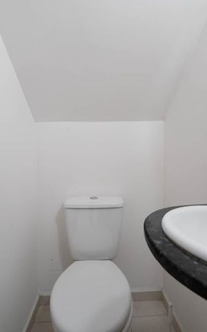 Casa de condomínio à venda com 83m², 2 quartos e 2 vagasLavabo