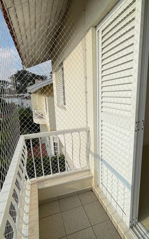 Casa de condomínio para alugar com 180m², 3 quartos e 2 vagas Casa de condomínio para alugar com 180m², 3 quartos e 2 vagasSacada da Suíte