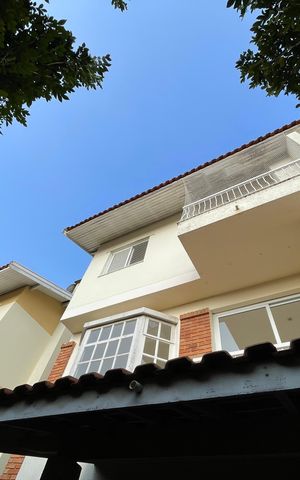 Casa de condomínio para alugar com 180m², 3 quartos e 2 vagas Casa de condomínio para alugar com 180m², 3 quartos e 2 vagasQuintal