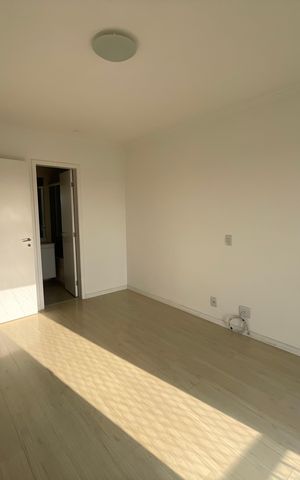 Casa de condomínio para alugar com 180m², 3 quartos e 2 vagas Casa de condomínio para alugar com 180m², 3 quartos e 2 vagasSuíte 1