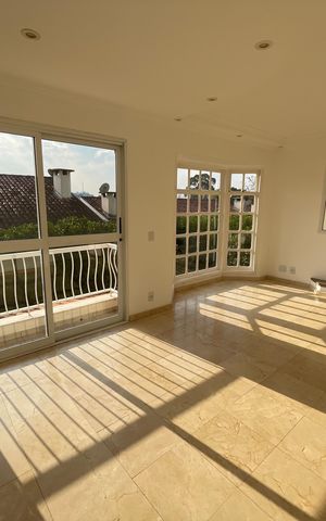 Casa de condomínio para alugar com 180m², 3 quartos e 2 vagas Casa de condomínio para alugar com 180m², 3 quartos e 2 vagasSala