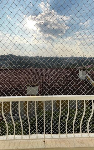 Casa de condomínio para alugar com 180m², 3 quartos e 2 vagas Casa de condomínio para alugar com 180m², 3 quartos e 2 vagasSacada da Suíte
