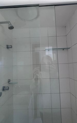 Apartamento à venda com 155m², 3 quartos e 2 vagas Apartamento à venda com 155m², 3 quartos e 2 vagasBanheiro da Suíte