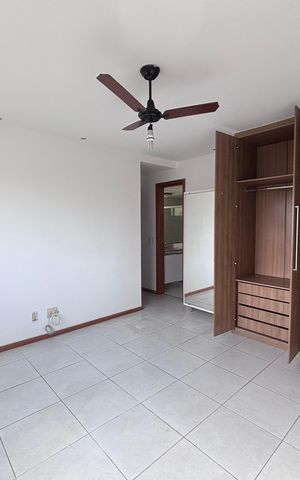 Apartamento à venda com 155m², 3 quartos e 2 vagas Apartamento à venda com 155m², 3 quartos e 2 vagasSuíte