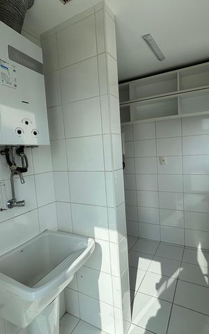 Apartamento à venda com 155m², 3 quartos e 2 vagas Apartamento à venda com 155m², 3 quartos e 2 vagasÁrea de Serviço