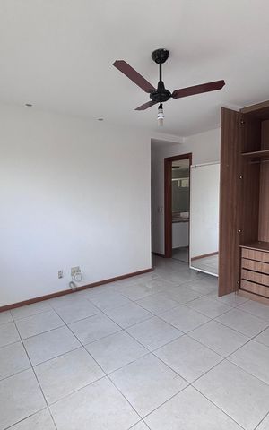 Apartamento à venda com 155m², 3 quartos e 2 vagas Apartamento à venda com 155m², 3 quartos e 2 vagasSuíte