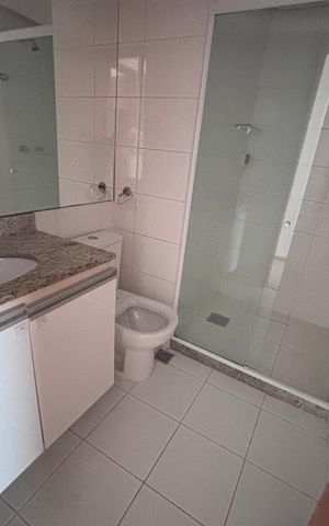 Apartamento à venda com 155m², 3 quartos e 2 vagas Apartamento à venda com 155m², 3 quartos e 2 vagasBanheiro social