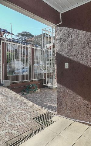 Casa à venda com 150m², 4 quartos e 1 vagaGaragem