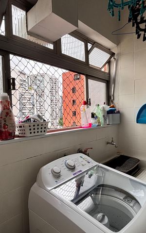 Apartamento à venda com 95m², 2 quartos e 1 vagaÁrea de Serviço