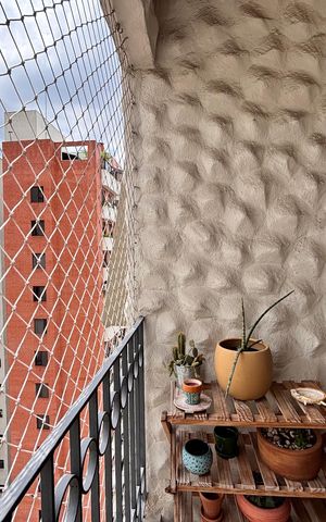 Apartamento à venda com 95m², 2 quartos e 1 vagaVaranda