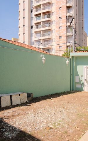 Casa à venda com 300m², 8 quartos e 9 vagasQuintal