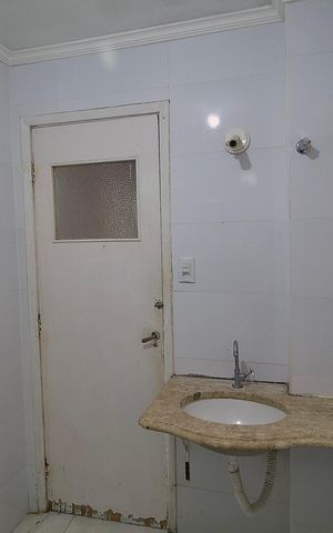 Apartamento para alugar com 72m², 2 quartos e sem vaga Apartamento para alugar com 72m², 2 quartos e sem vagaBanheiro