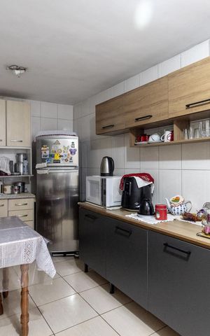 Casa à venda com 165m², 3 quartos e 1 vaga Casa à venda com 165m², 3 quartos e 1 vagaCozinha 3