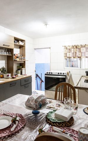 Casa à venda com 165m², 3 quartos e 1 vaga Casa à venda com 165m², 3 quartos e 1 vagaCozinha 3