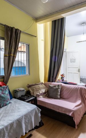 Casa à venda com 165m², 3 quartos e 1 vaga Casa à venda com 165m², 3 quartos e 1 vagaSala 2