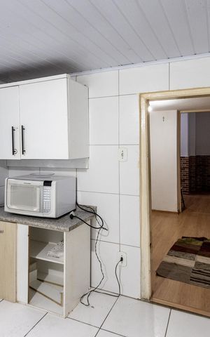 Casa à venda com 165m², 3 quartos e 1 vaga Casa à venda com 165m², 3 quartos e 1 vagaCozinha