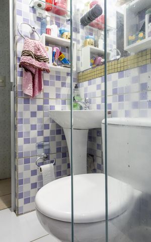 Casa à venda com 165m², 3 quartos e 1 vaga Casa à venda com 165m², 3 quartos e 1 vagaBanheiro 3