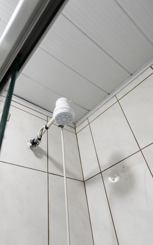 Casa à venda com 165m², 3 quartos e 1 vaga Casa à venda com 165m², 3 quartos e 1 vagaBanheiro 1