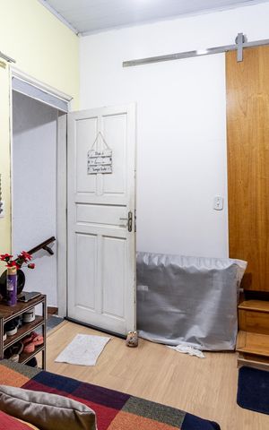 Casa à venda com 165m², 3 quartos e 1 vaga Casa à venda com 165m², 3 quartos e 1 vagaSala 2
