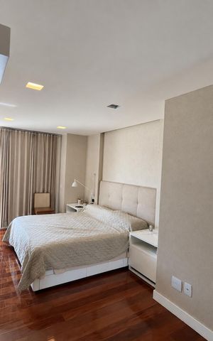 Apartamento à venda com 600m², 5 quartos e 5 vagas Apartamento à venda com 600m², 5 quartos e 5 vagasQuarto 3