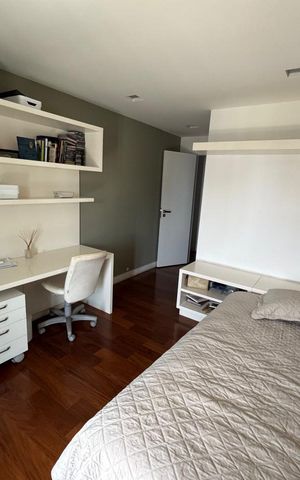Apartamento à venda com 600m², 5 quartos e 5 vagas Apartamento à venda com 600m², 5 quartos e 5 vagasQuarto 2