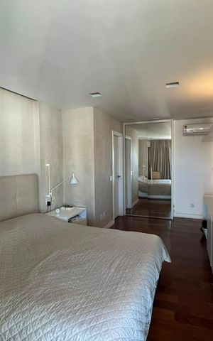 Apartamento à venda com 600m², 5 quartos e 5 vagas Apartamento à venda com 600m², 5 quartos e 5 vagasQuarto 2